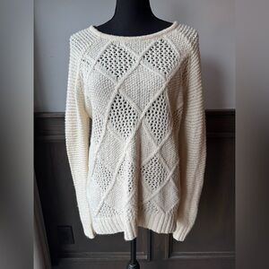 American Eagle Outfitters Cream Knit Sweater medium